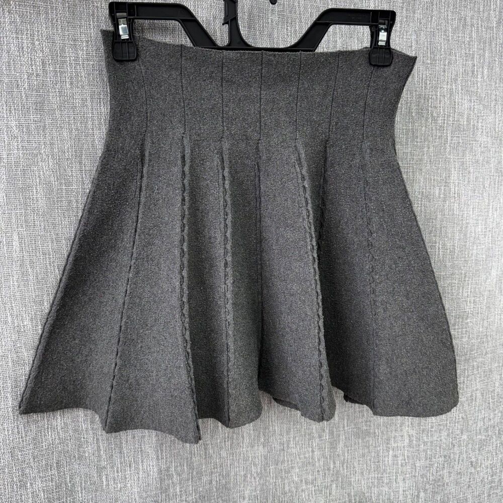 Vintage Wool Tweed Pleated Skirt High Waist Gray Raw Hem high waist 26-30